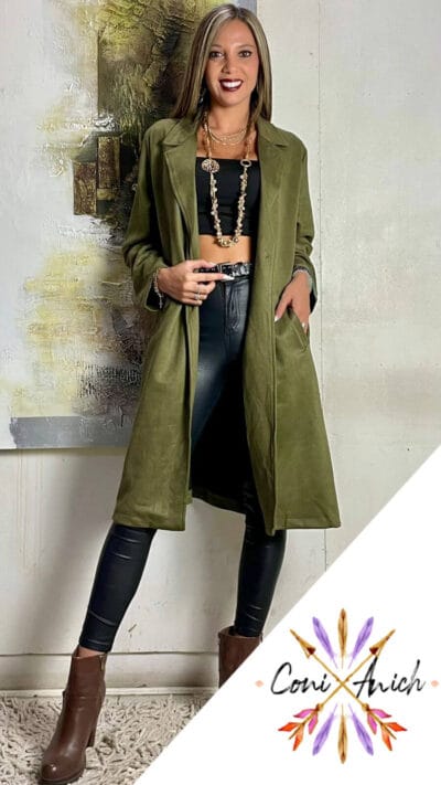 Abrigo Gamuza Liso Botón