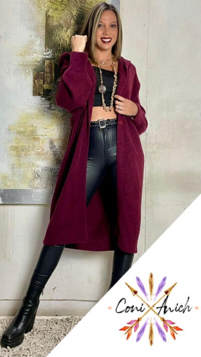 Abrigo Lana Capucha y Botones