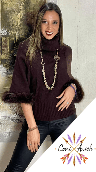 Poncho Lana Manga Peludita Cuello Tortuga